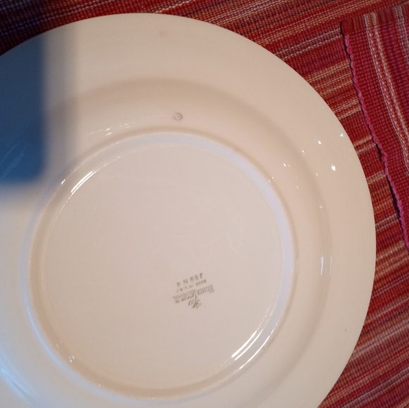 Homer Laughlin dinnerware . - Picture 9 of 16